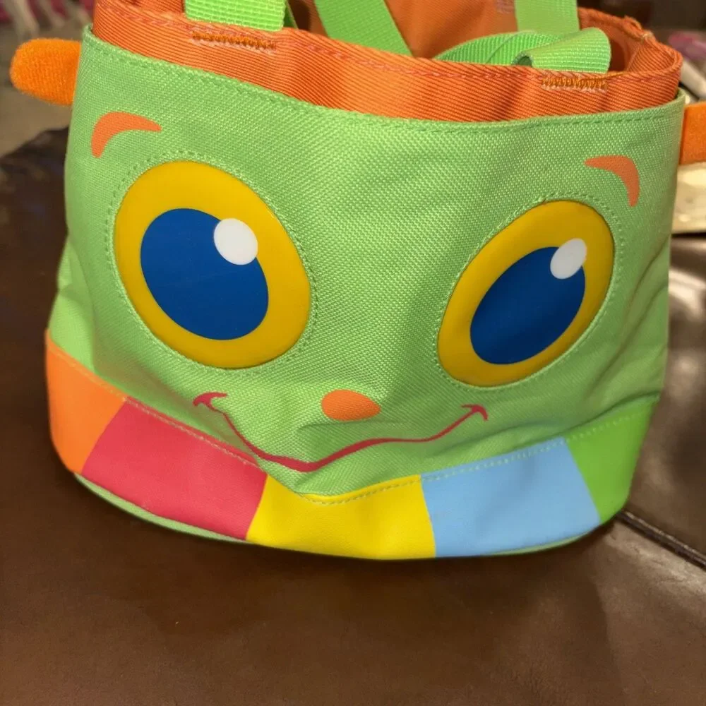 Melissa & Doug Kids Storage Tote – Bug/Frog Toy Organizer Basket – Green